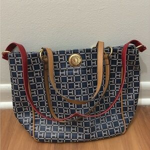 Tommy Hilfiger Women's TH Signature Print Tote Handbag